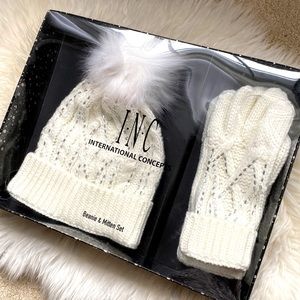 🎉HP🎉 INC Beanie & Mitten Set (NIB) 🤍